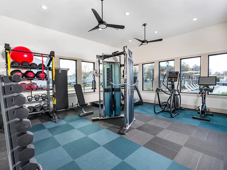 Stay motivated at Amavi Mooresville's HIIT-inspired fitness studio built for your best workouts.