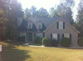 3924 Wakefield Dr, Flowery Branch, GA 30542