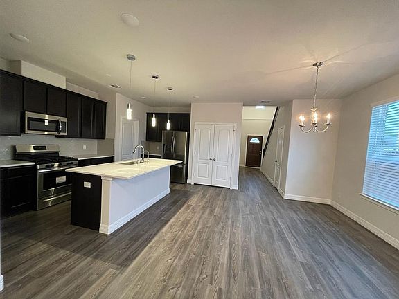 4th image of 21239 Catalina Palm Dr