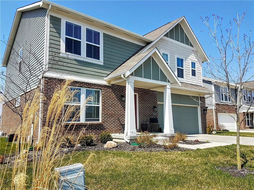 1st image of 8646 N Dresden Dr