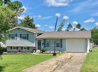 810 Whitman St, Dexter, MO 63841