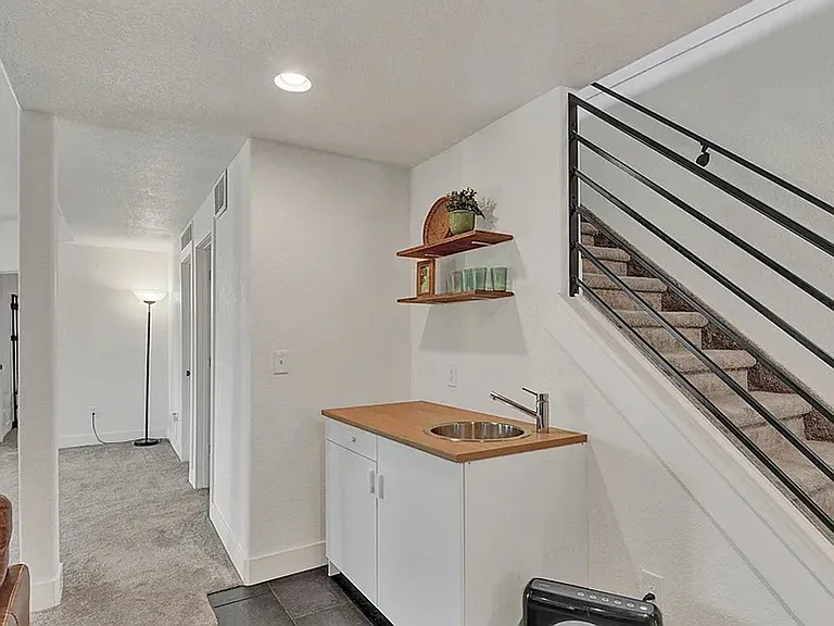15692 Paiute Cir — Photo 19