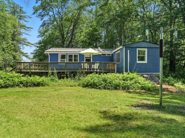 26 E Northfield Rd, Northfield, MA 01360