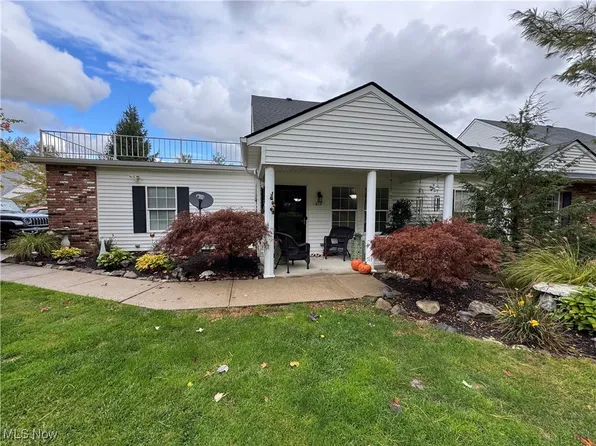 617 N Creek Dr, Painesville, OH 44077