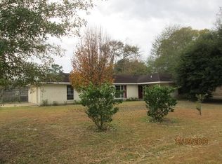 208 Lucky Dr, Silsbee, TX 77656