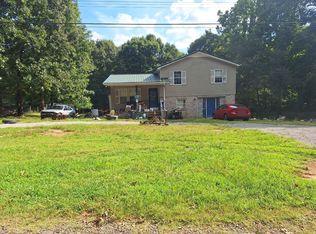 8385 Oak Springs Rd, Nunnelly, TN 37137