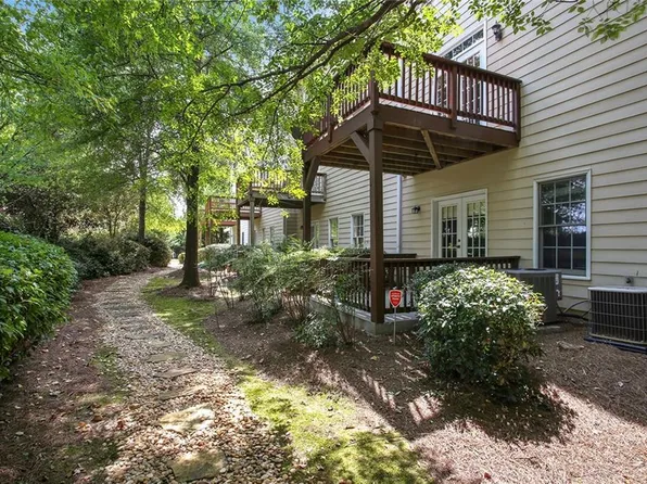 10090 Jones Bridge Rd, Johns Creek, GA 30022