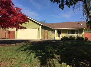 229 W 10th St, La Center, WA