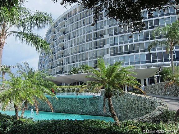 2nd image of 900 Bay Dr APT 209