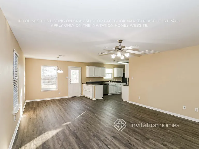 4606 Canadian River Ct — Photo 6
