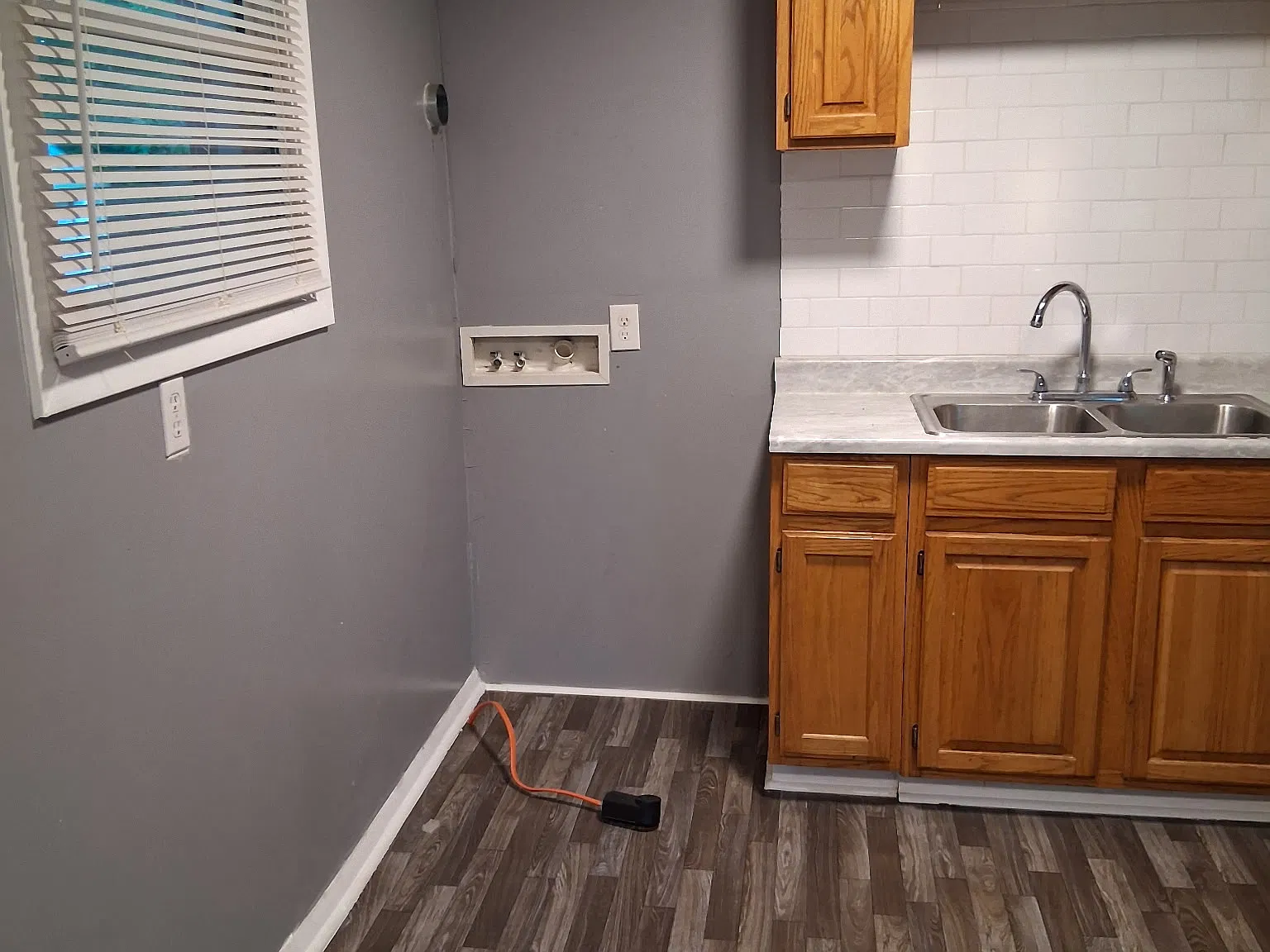 3 bed, 950 sqft, $1,650 — Photo 4