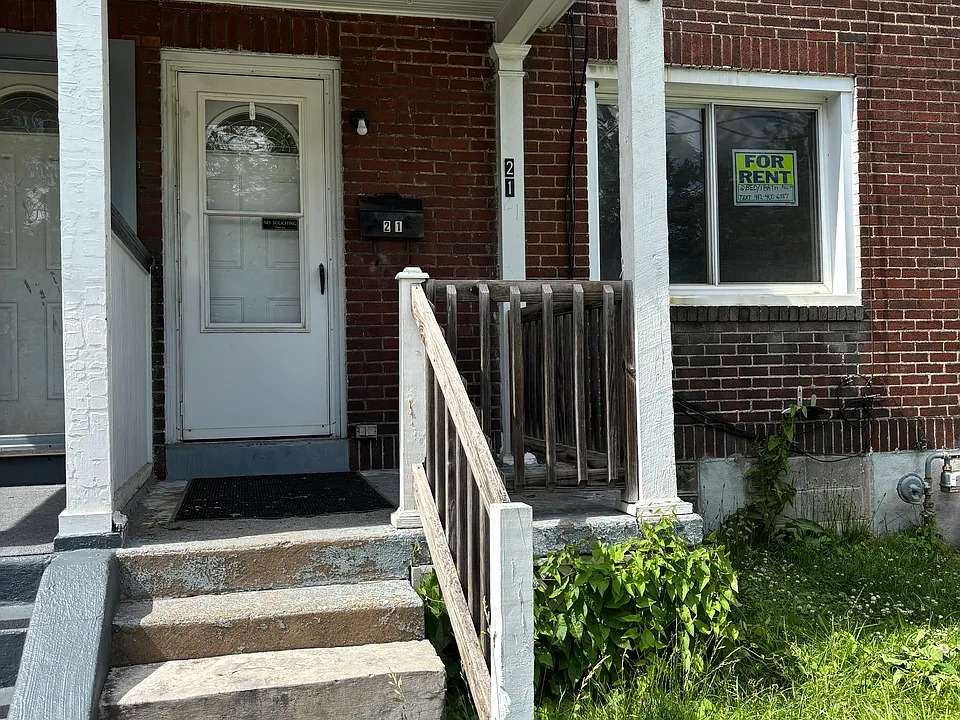 21 Duquesne Ct
