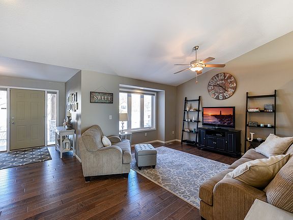 2nd image of 307 Kennedy Ave