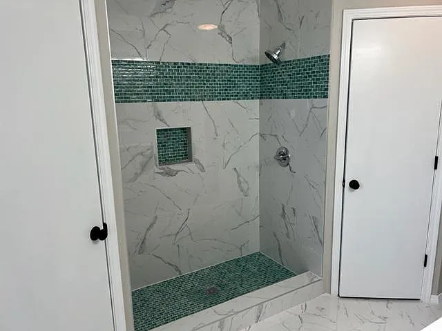 1901 N Butternut Ave — Photo 18