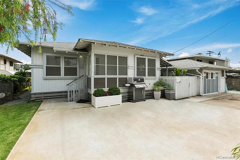 1st image of 779 Mahiai Pl