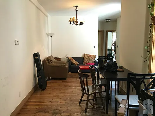 Rented by Skyline Group Real Estate | media 26