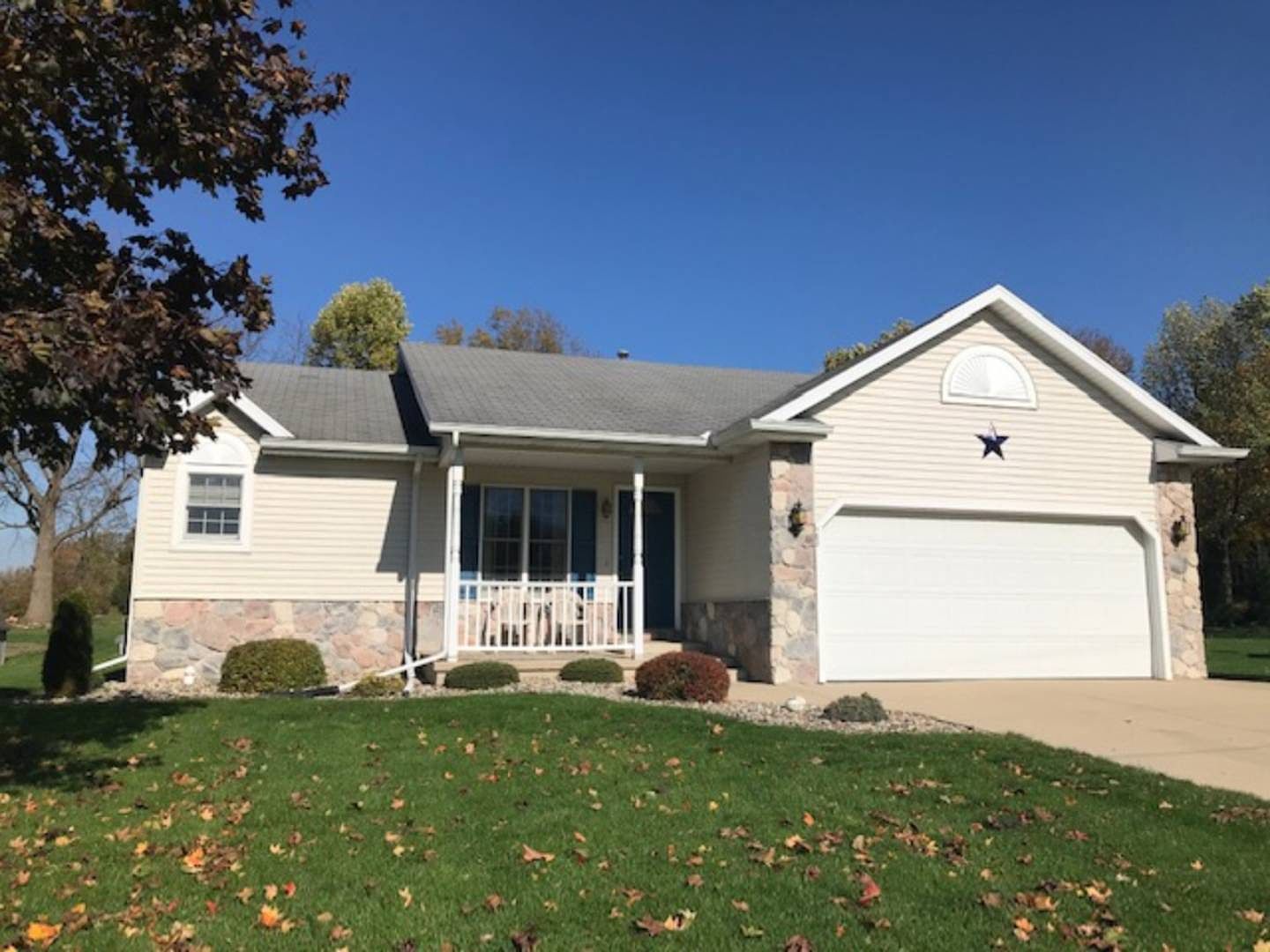 102 Sunset Ct, Wakarusa, IN 46573 Zillow