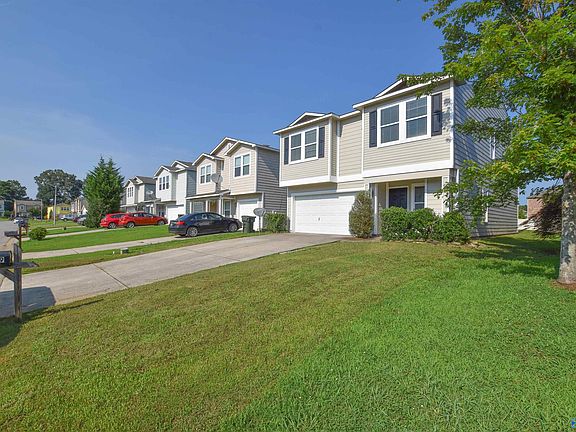 3rd image of 119 Belle Haven Dr