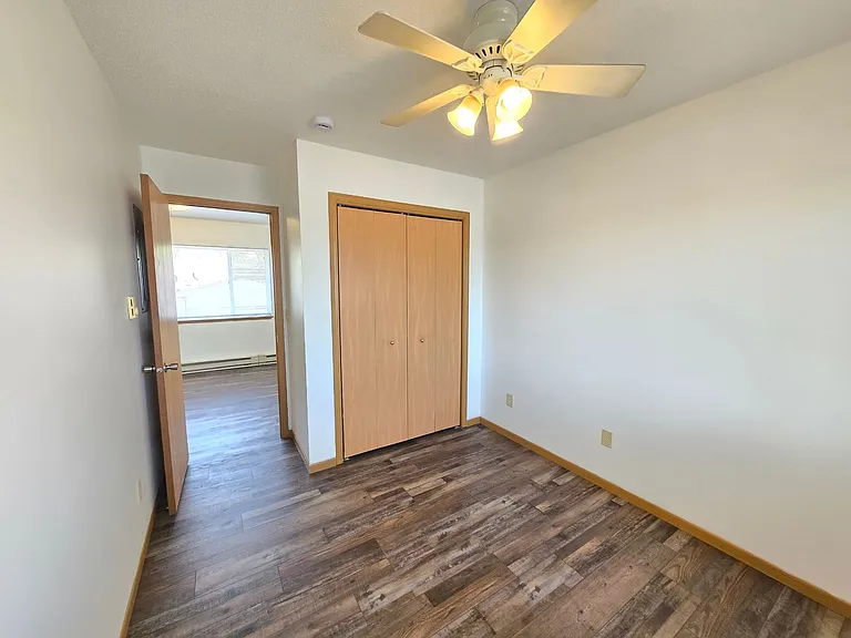 421 S Williams Ave — Photo 5