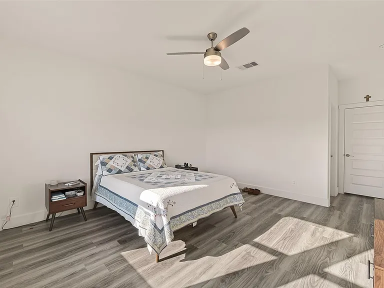 3415 Dursley Landing Ct — Photo 29