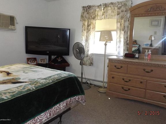 4th image of 20 Salerno Ct