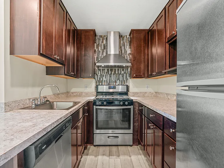 1 Bedroom B