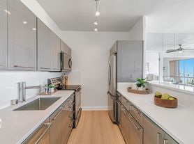 1700 Civic Center Dr