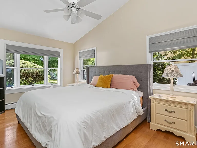 118 Lloyd Dr — Photo 18