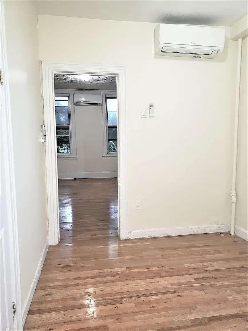 150 21st Street — Photo 3