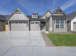 1126 E Crescendo St, Meridian, ID 83642