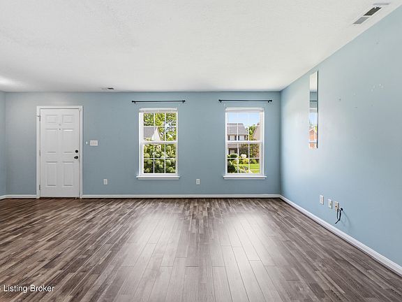 3rd image of 9712 Waterbrook Ct