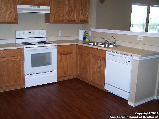 3rd image of 152 Katie Ct