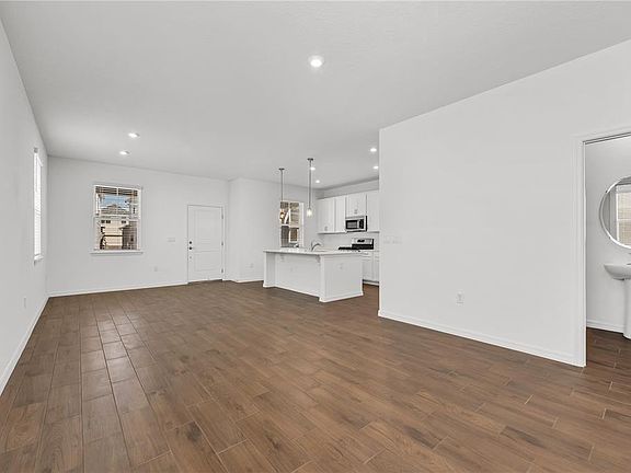 7th image of this home