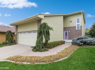 4410 83rd Pl, Urbandale, IA 50322