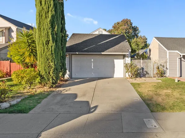 2407 Seamist Dr, Sacramento, CA 95833