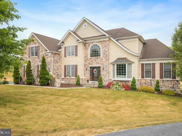 1019 Powell Ct, Bear, DE 19701