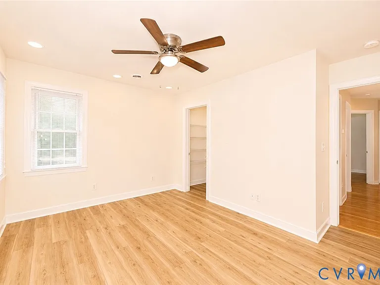 11320 Sadler Oaks Dr — Photo 52