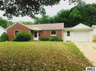 905 N Waterloo St, Jackson, MI 49202