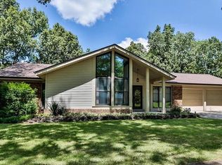 15250 Kingsman Cir, Chesterfield, MO