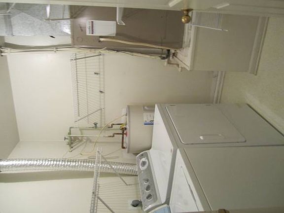 Laundry w/W&D