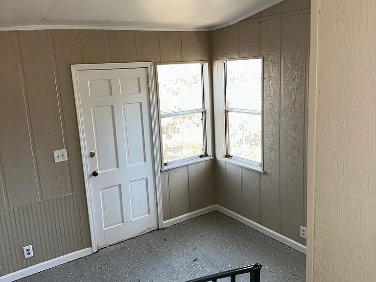 716 Highway 51 S — Photo 22