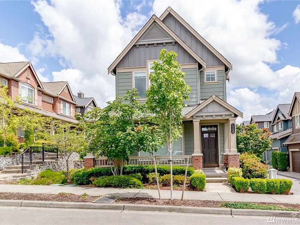 1st image of 1750 10th Ave NE #1209