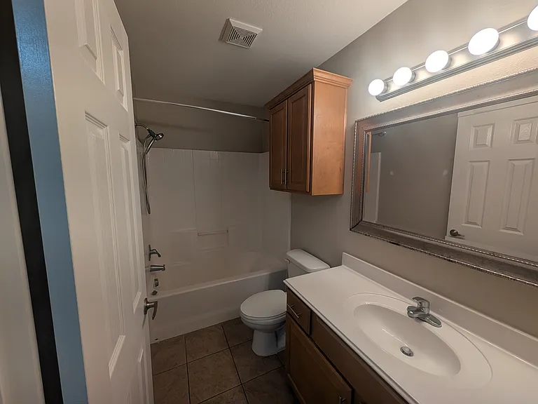305 Holleman Dr E #1304 — Photo 11
