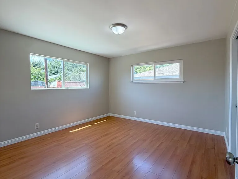 12231 Diane St — Photo 19