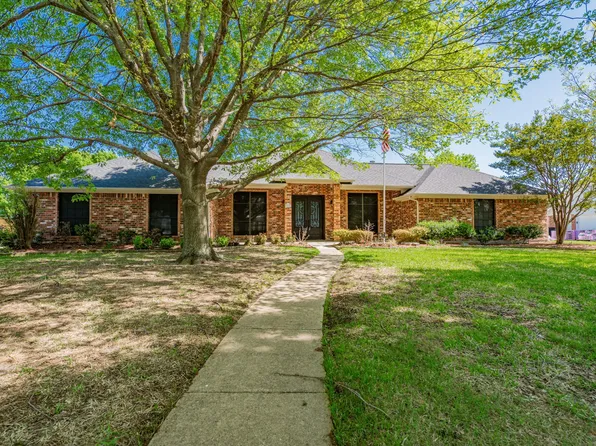 406 Augusta Cir, Crandall, TX 75114