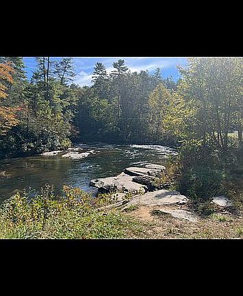 5th image of 219 Nantahala Dr