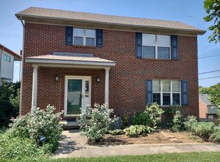 2028 Twain Ridge Dr, Lexington, KY 40514