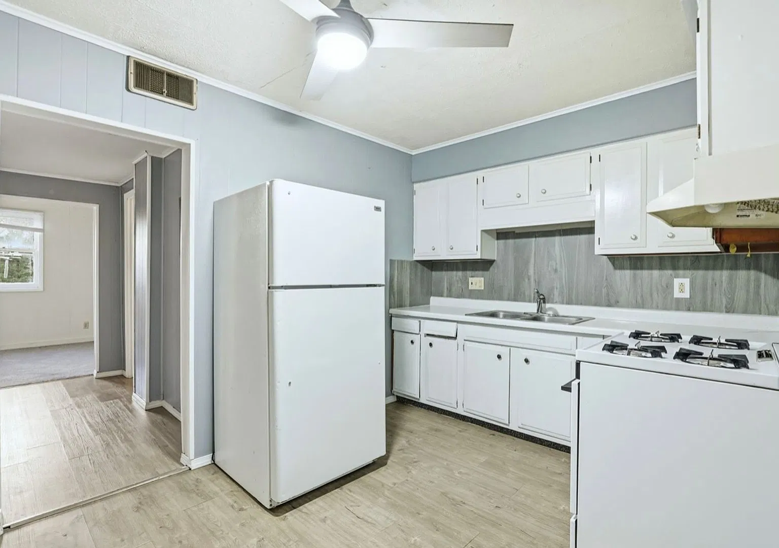 1610 Court St. — Photo 4