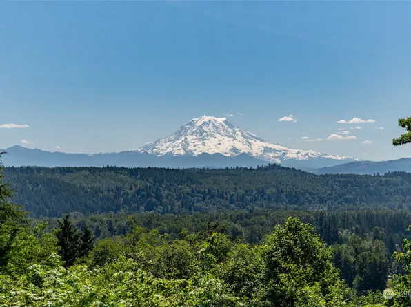 12215 138 Avenue E, Puyallup, WA 98374