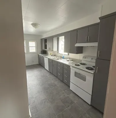 1520 N Wheeling Ave — Photo 11